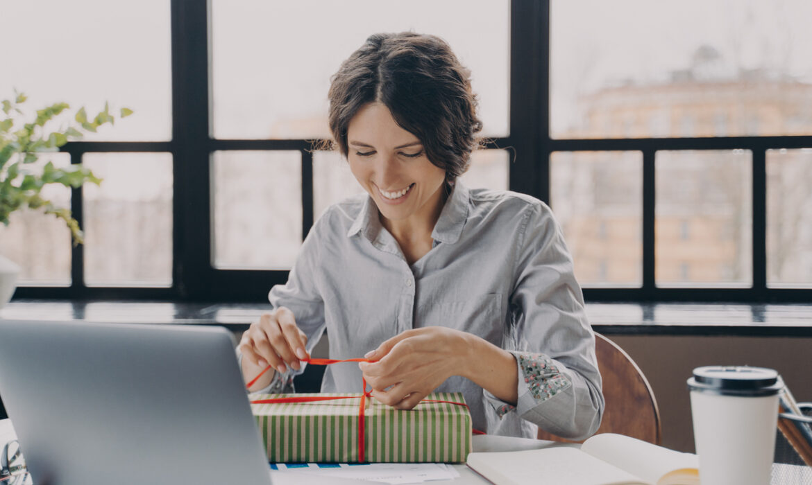 Noël en entreprise : 3 idées de cadeau à offrir à vos collaborateurs